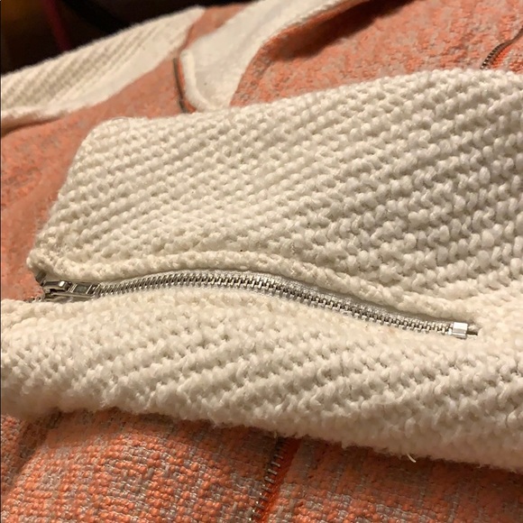 Beautiful jacket - Picture 7 of 8